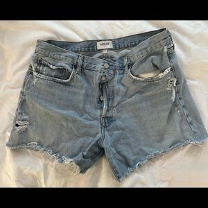 Agolde Parker ‘long’ short size 31